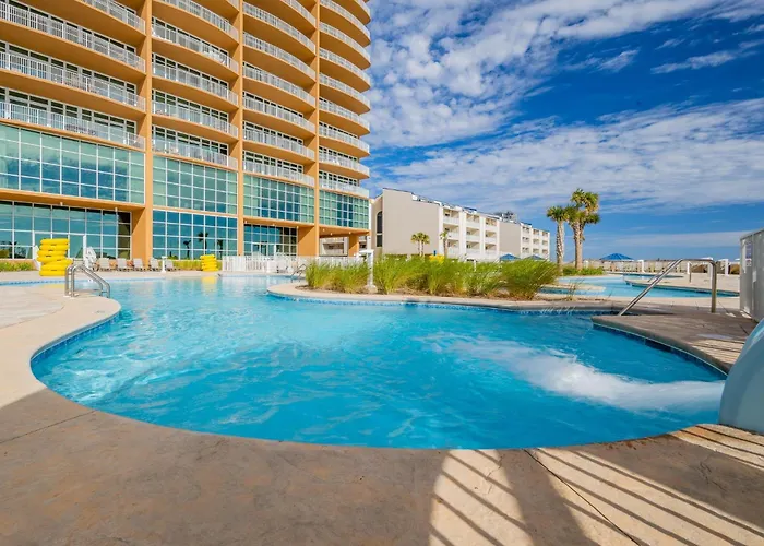 Phoenix Gulf Towers 1701 Apartment